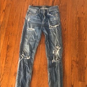 AGOLDE Distressed Sophie Jeans